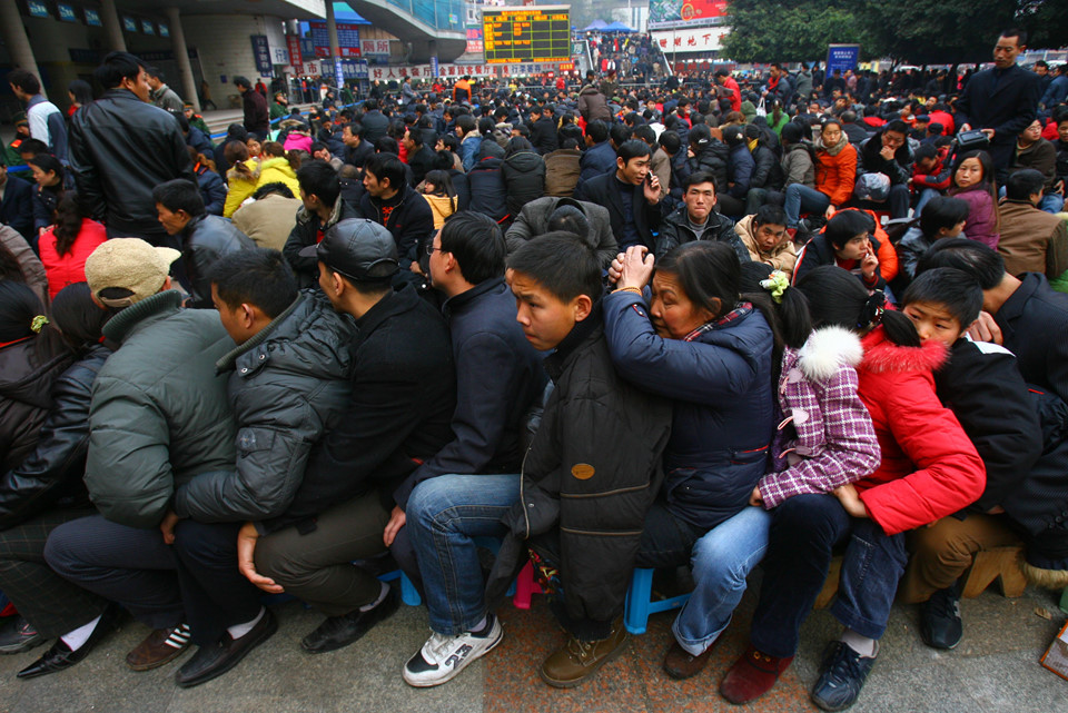 Thăng trầm Trung Hoa qua 40 mùa xuân vận